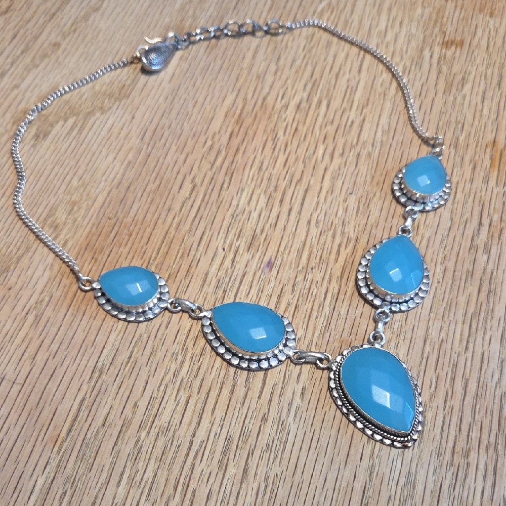 Silver Plate Chalcedony Teardrop Collar Necklace